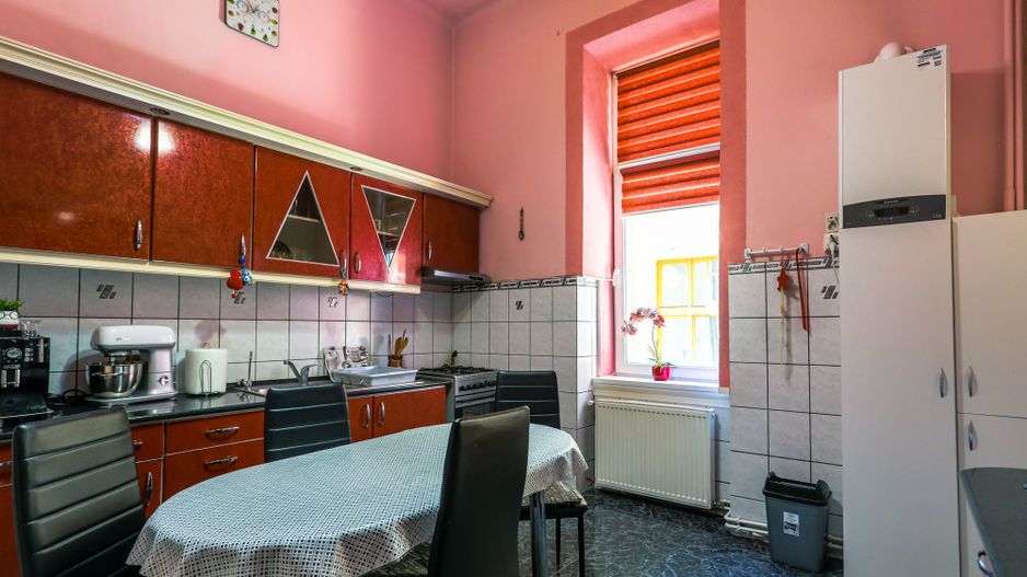 Apartament zonă ultracentrală-Palatul Bohuș - Poză 11