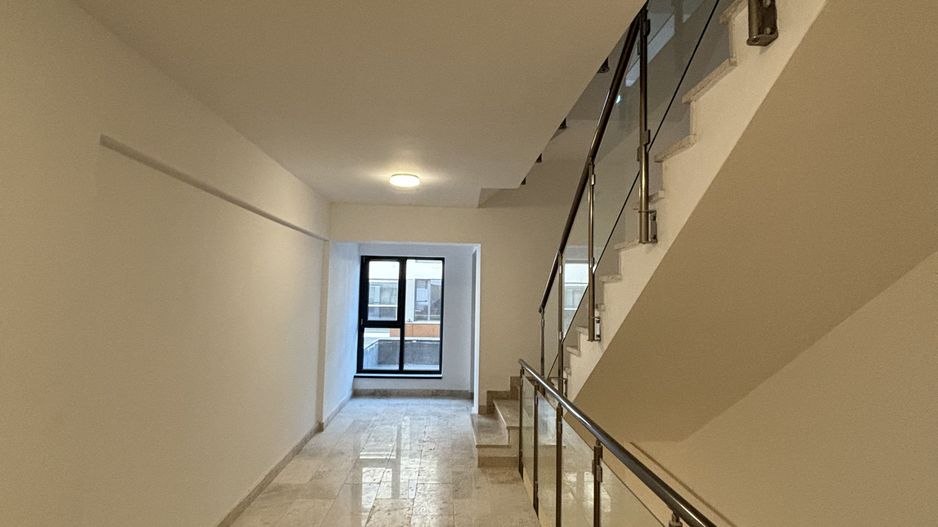 2 CAMERE-PANOURI FOTOVOLTAICE - ROMCO REZIDENTIA-COMISION 0! - Poză 8