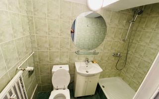 Apartament spațios cu 4 camere, vedere spectaculoasă către Palatul Parlamentului - Poză 20