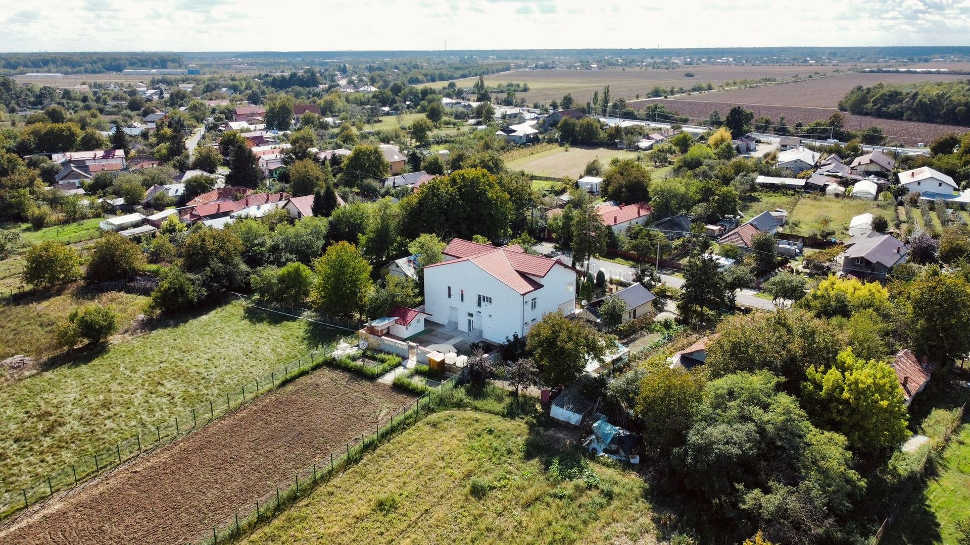 Casa  de vanzare tip duplex 5 camere Cioplani - Poză 3