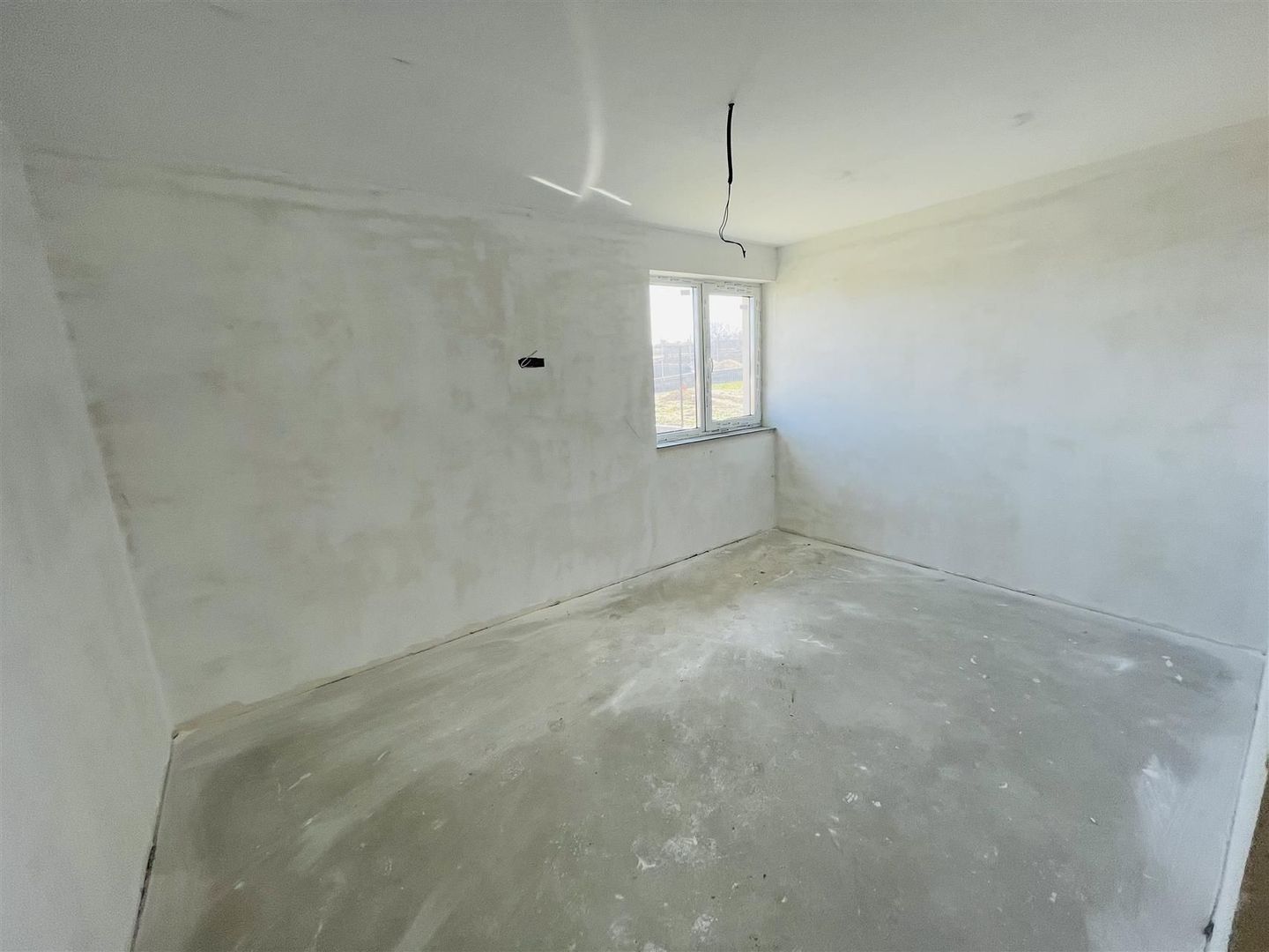 Casa P semifinisata ï¿½n comuna Paleu - Poză 7