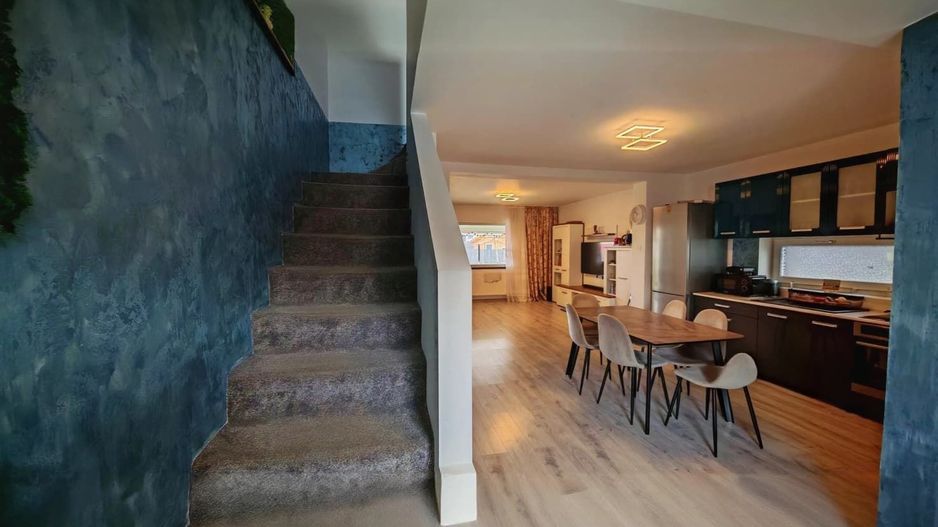 Casa 4 camere, cartier Izvor, oras Brasov - Poză 5