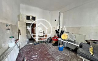 Apartament 2 camere de vânzare la curte comuna în zona Ultracentrală - Poză 7