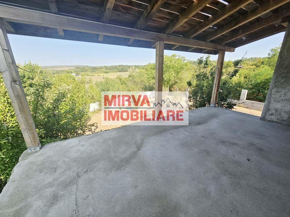 🏡 Vilă luminoasă, 4 camere, cu teren generos – Com. Plopu - Poză 56
