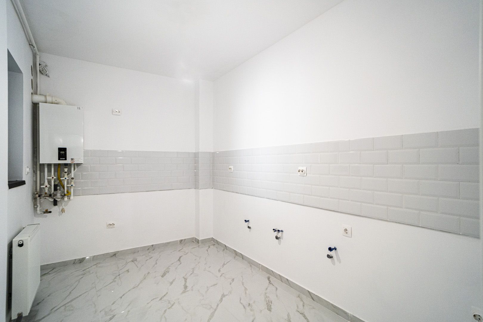 2 Camere, bucatarie inchisa, 58.2 mp, Bloc NOU, FINALIZAT, metrou langa bloc - Poză 9