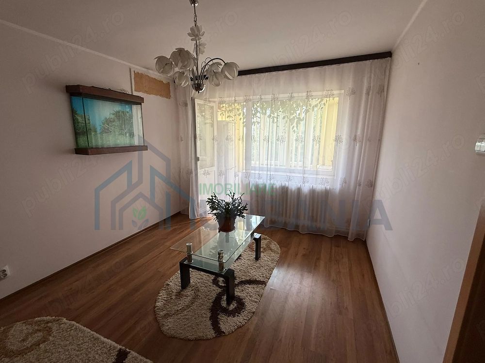 Apartament 3 camere semidecomandat cu balcon, Tătărași, Str. Vasile Lupu 134 - Poză 2