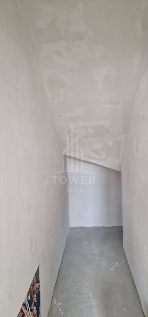 Casa tip quadruplex 5 camere ,la cheie - Poză 8