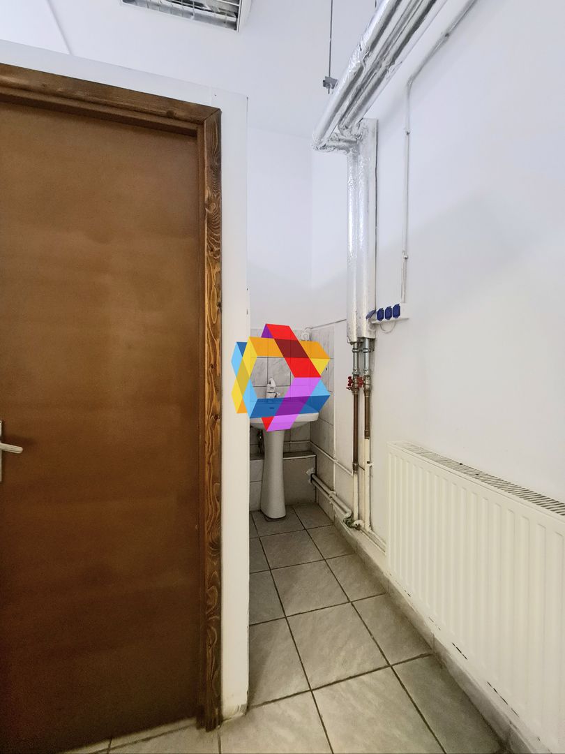 Spatiu birouri de închiriat Brasov - 130 mp # spatii-comerciale-brasov.ro - Poză 8