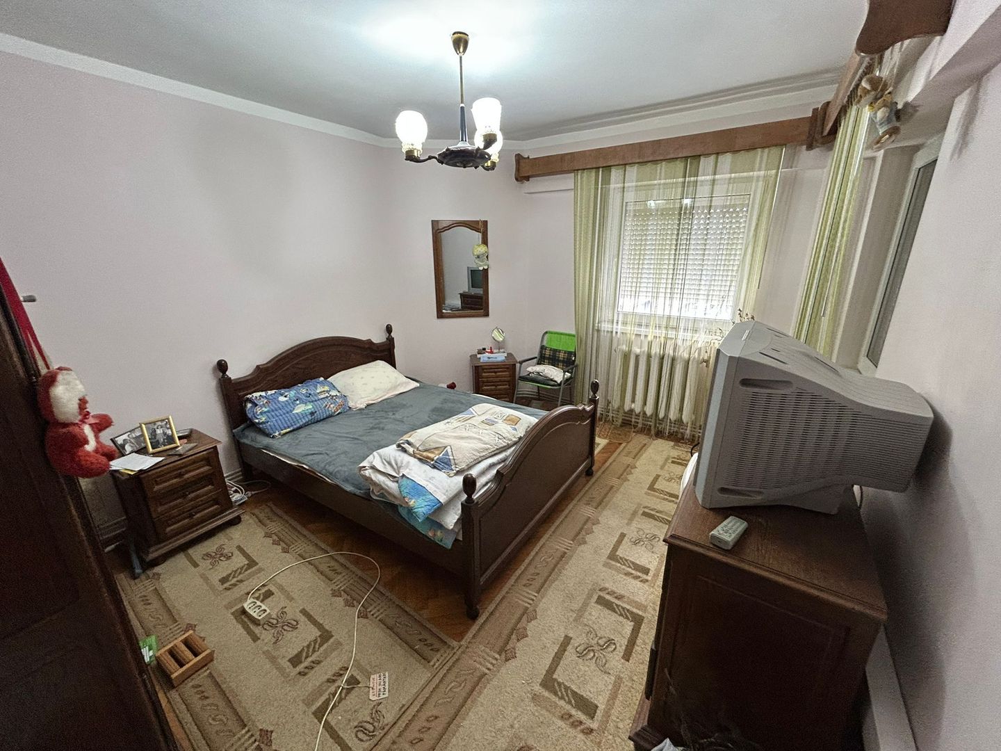 Apartament 3 camere, etaj 1 - zona Centru - Poză 3