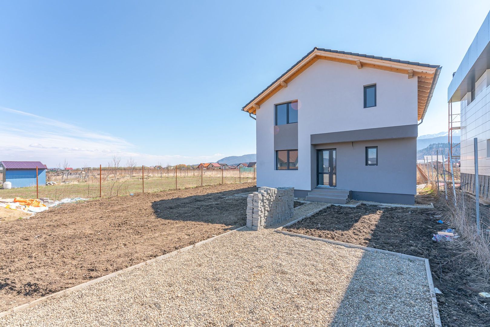 Casa individuala in Cristian compusa din 5 camere - Poză 5