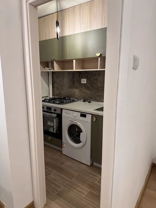 Garsonieră Superba Drumul Taberei, Renovata– 5 minute Metrou Favorit - Poză 5