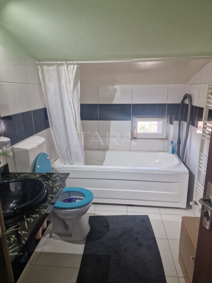 Apartament cu 1 camera in zona centrala a localitatii - Poză 3