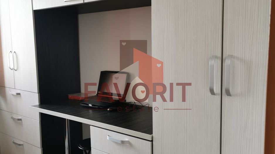 3 camere | centrala proprie | mobilat si utilat | balcon | zona excelenta | - Poză 3