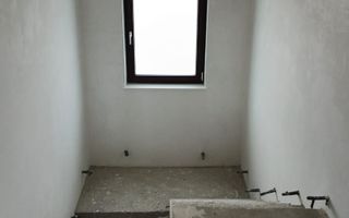 Casă/Vilă Dumbrăveni/Suceava - Poză 8