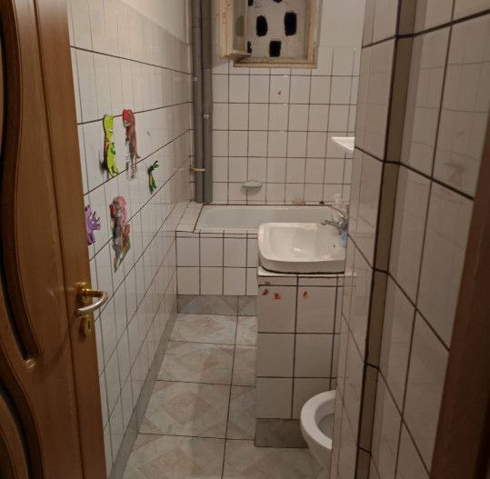 Inchiriere apartament 3 camere, Trivale complex 2 - Poză 5