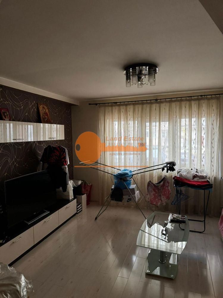 Apartament cu 3 camere Drumul Taberei (Bloc din 1980) - Poză 3