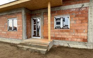 Duplex unit prin cam. tehnica - pe parter - 4 camere - Mosnita Noua - Poză 1