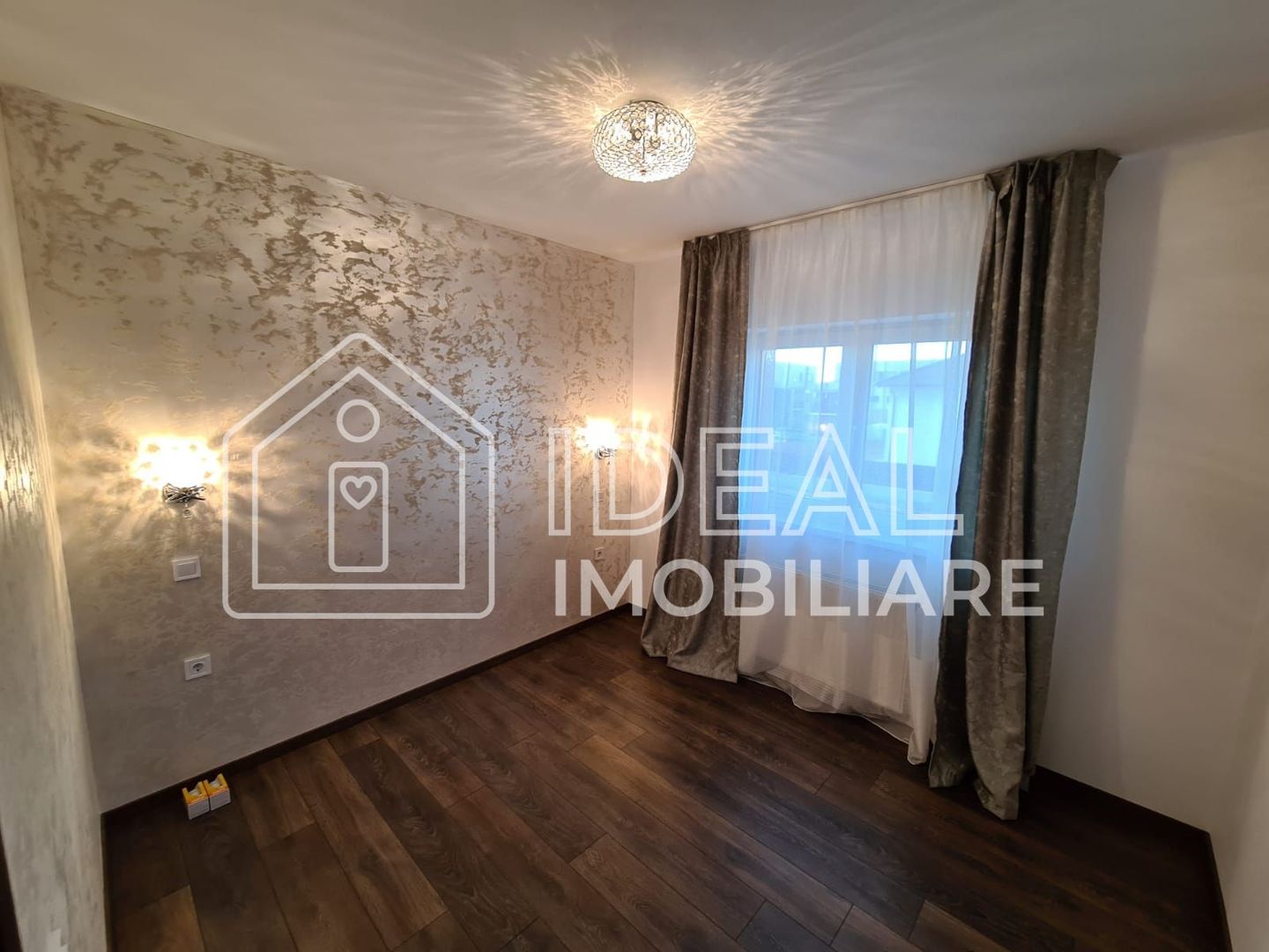 Casa de LUX cu 4 camere si gradina, in Cartierul Arhitectilor - Poză 11