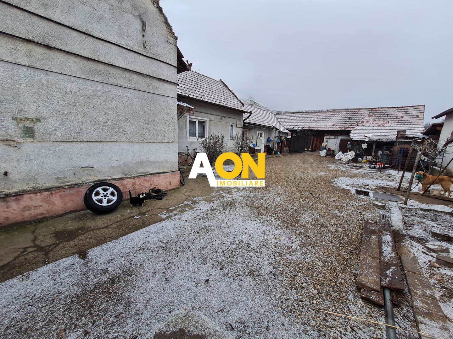 Casa 5 Camere, 143 mp + Anexa 65 m, Teren 1061 mp, Centru - Poză 3