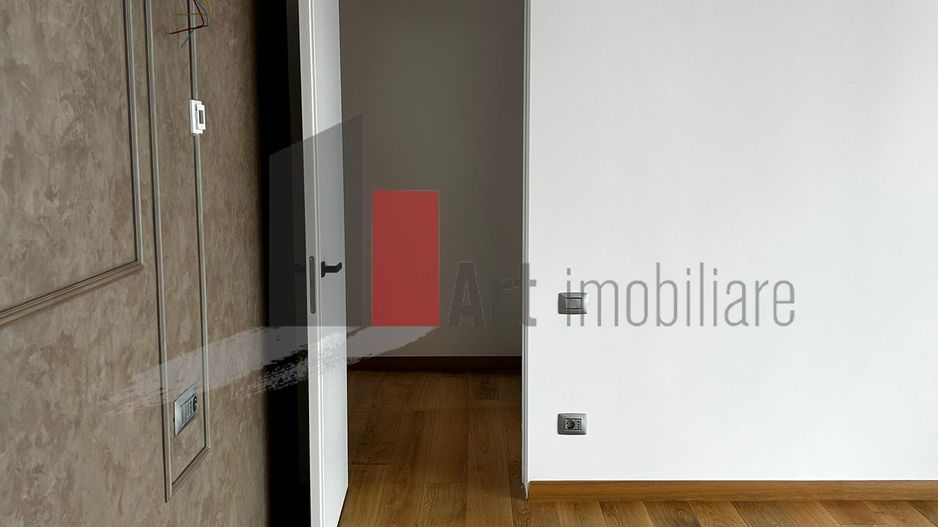 Apartament cu 3 camere - Zona Unirii - Poză 9