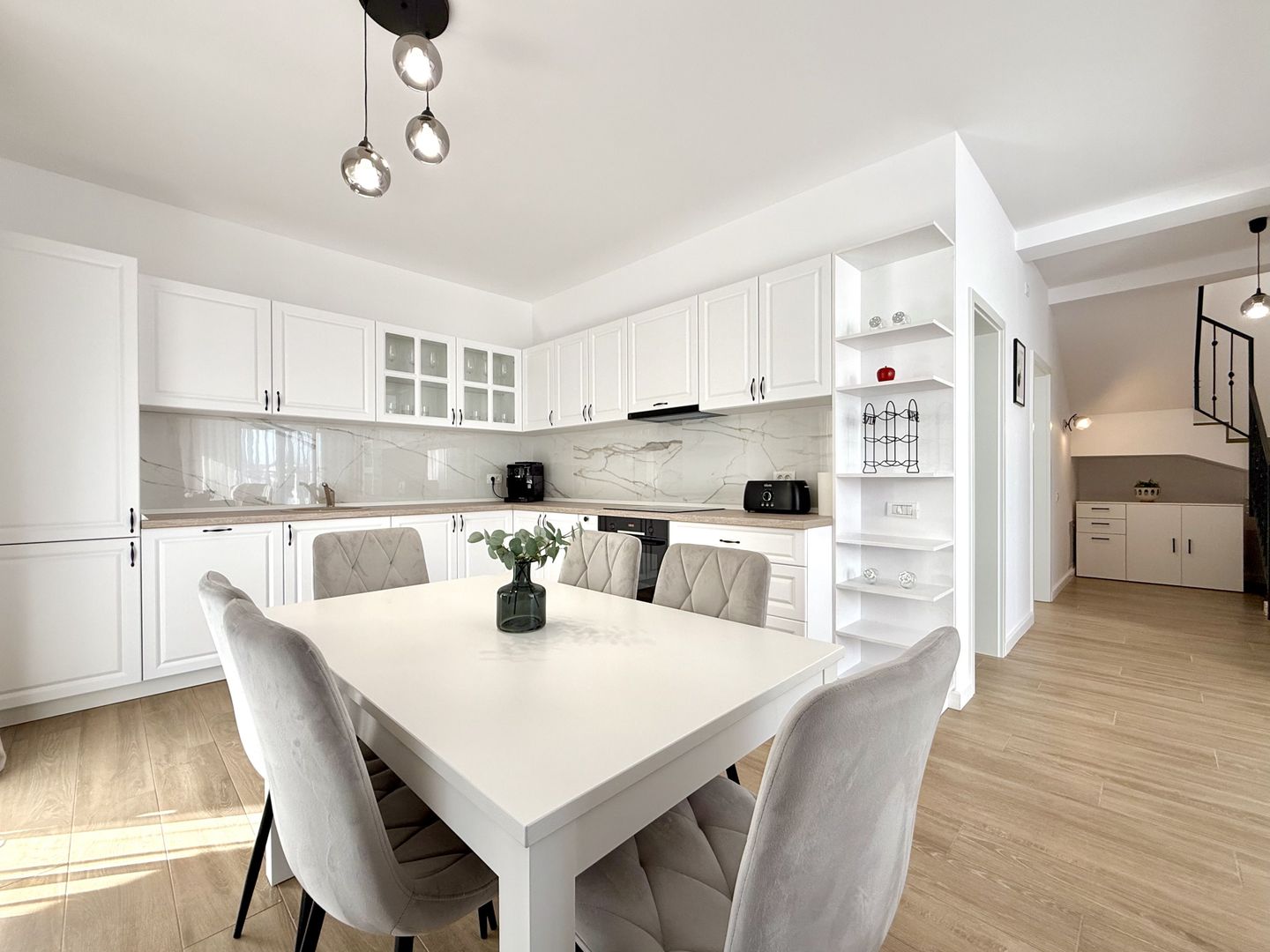 Duplex Modern la Prima Închiriere - Confort și Eleganță! - Poză 10