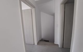Casa la pret de apartament, 5 camere Sibiu Calea Cisnadiei - Poză 10