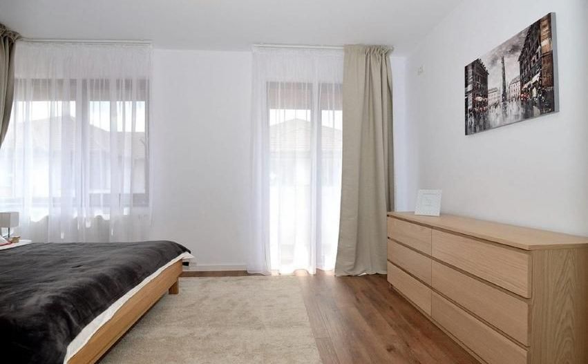 Modern villa | Pipera-Voluntari | 2 parking spaces | Super community - Poză 12