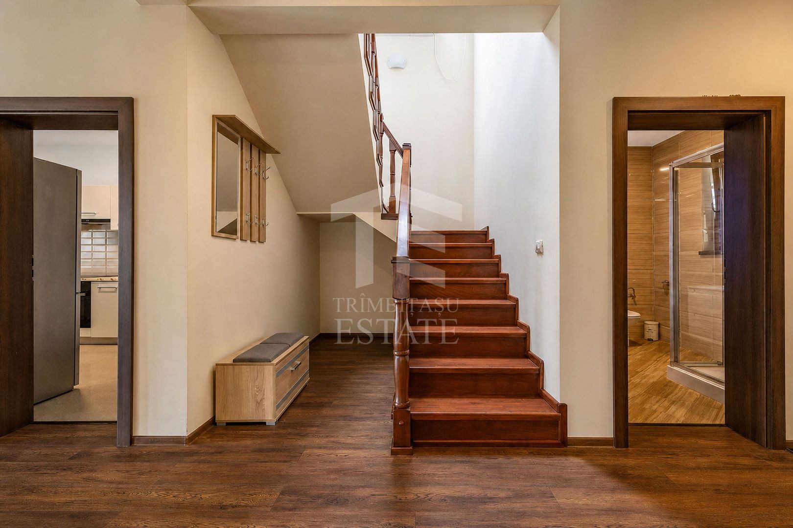 Casa 5 camere | Teren generos | Curte |  Gradina | Biled | COMISION 0% - Poză 4