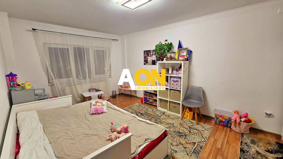 Apartament 2 camere, mobilat, utilat, et.3, Cetate, zona Stadion - OMV - Poză 3