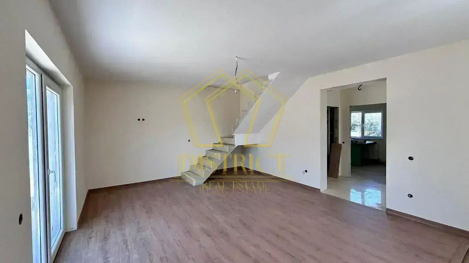 Casa individuala moderna cu 4 camere | Giarmata Vii - Poză 2