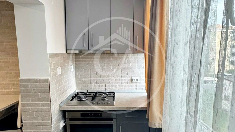 Apartament de închiriat cu 3 camere în zona Rogerius, Oradea - Poză 4