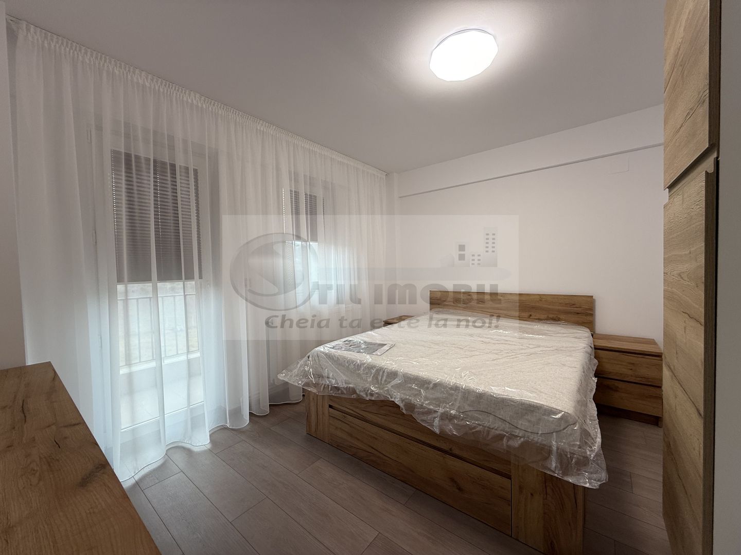 2 CAM DECOMANDAT BUCIUM LIDL LOC PARCARE PRIMA INCHIRIERE - Poză 21