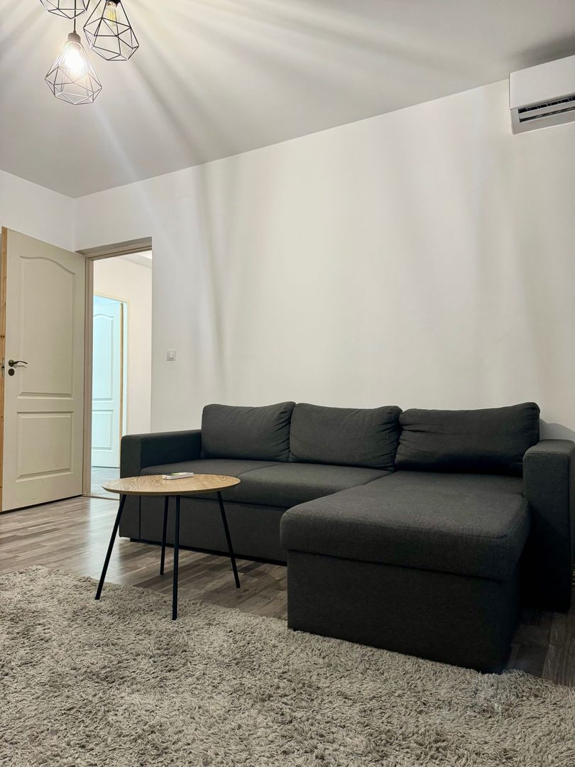 De Închiriat - Apartament 2 Camere Metrou Eroii Revoluției - Poză 2