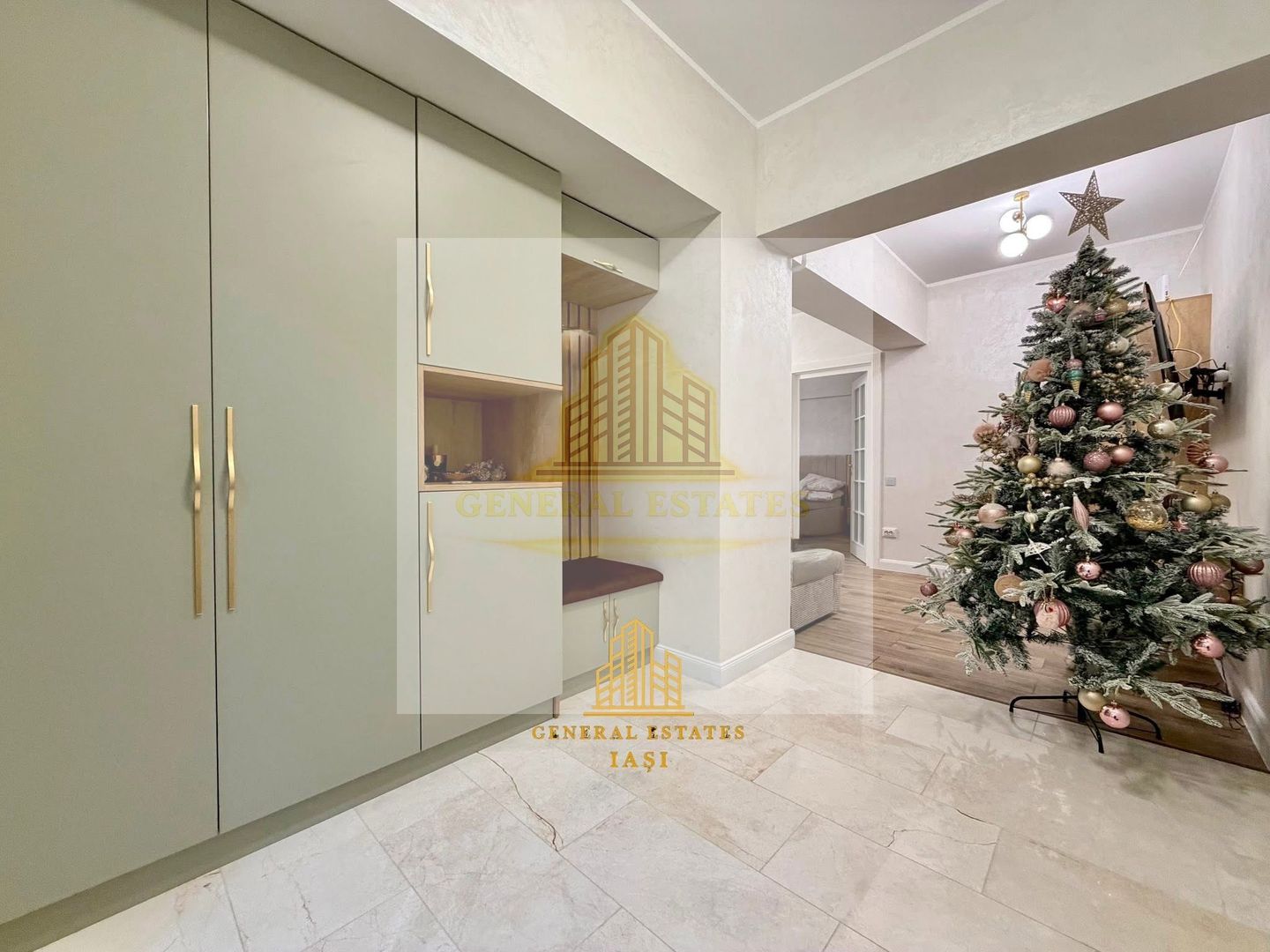 Vânzare apartament cu 2 camere | Royal Town – Copou - Poză 3