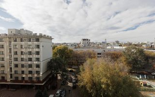 Apartament cu 4 camere spre vânzare, strada Romană, Centru - Poză 8