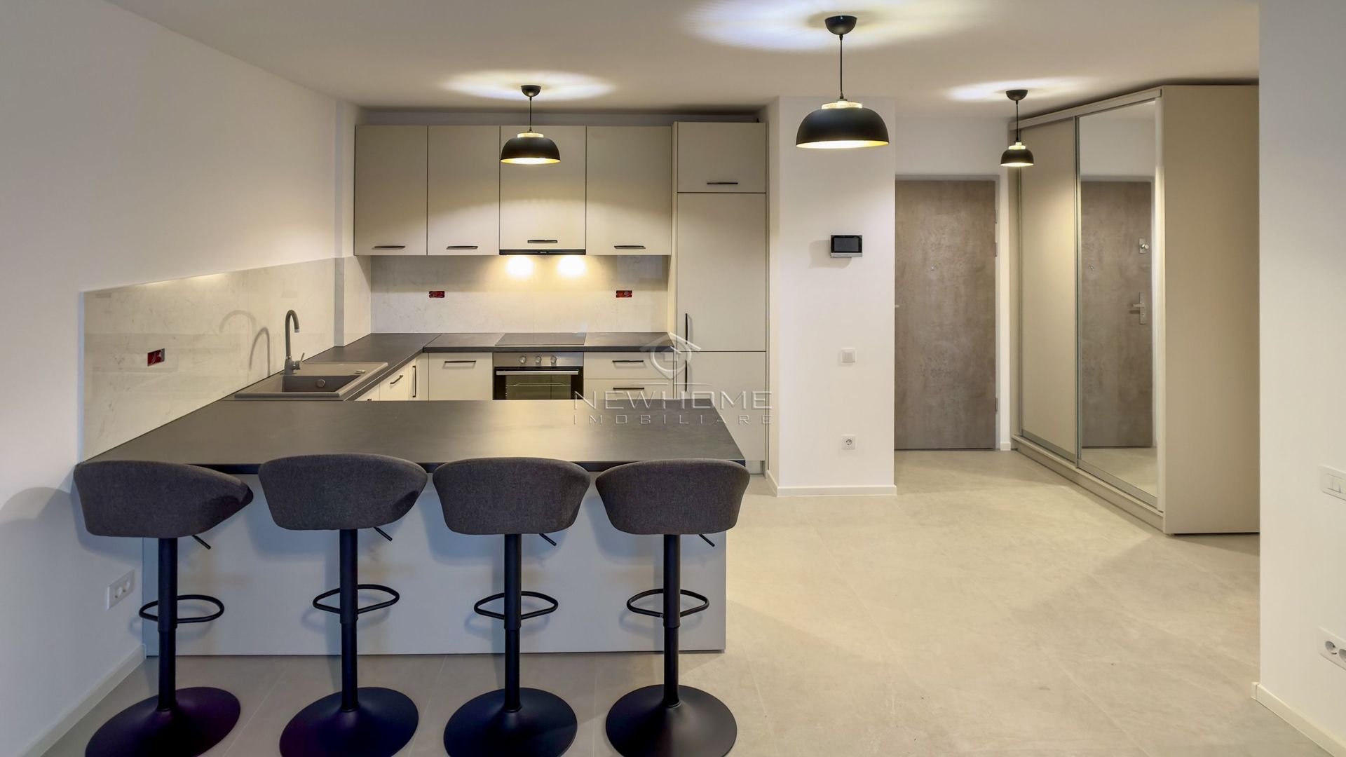 Apartament 2 camere, parcare, Zona Iulius Mall - Poză 4