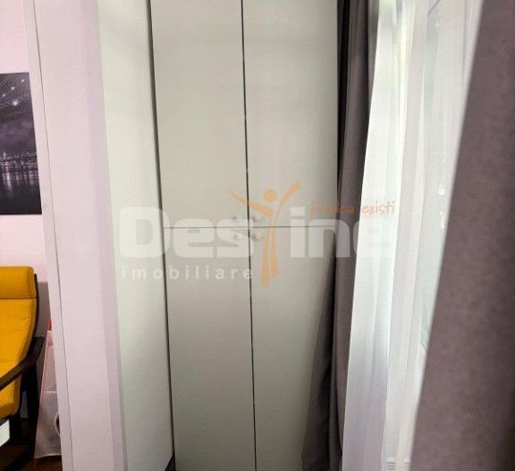 Apartament 3 camere, 67 mp, 2 locuri de parcare, mobilat complet - Poză 4