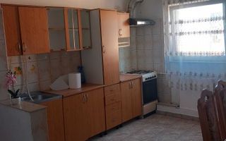 Inchiriez apartament - Poză 2