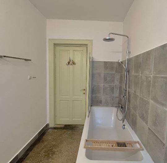 Apartament mare, luminos si stilat langa Cismigiu - sector 1. - Poză 12
