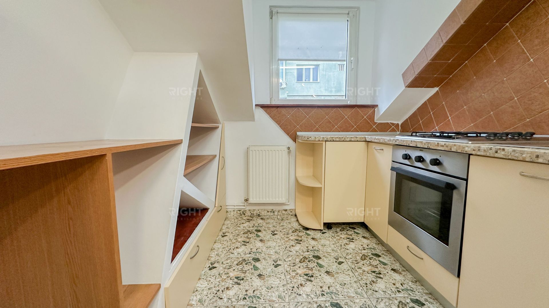 Apartament 2 camere Centrul Vechi Brasov - Poză 7