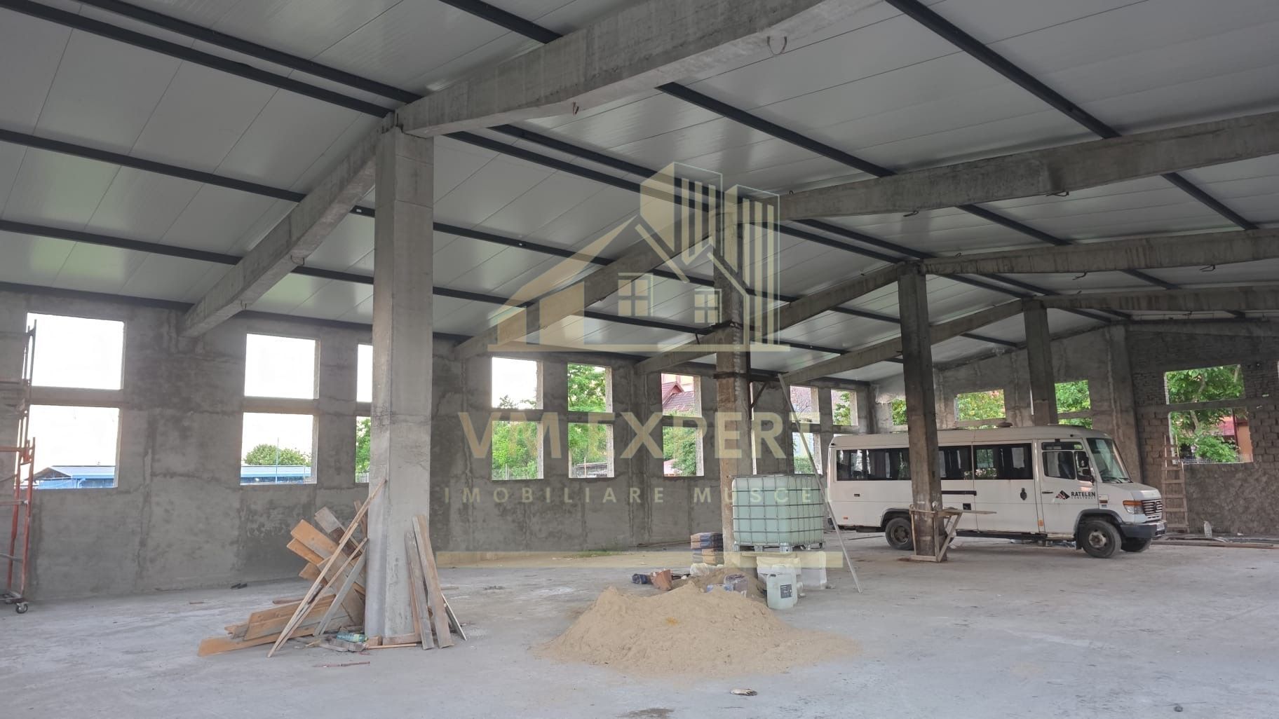 HALĂ INDUSTRIALĂ DE ÎNCHIRIAT – 600 MP | ACCES TIR– CÂMPULUNG - Poză 2