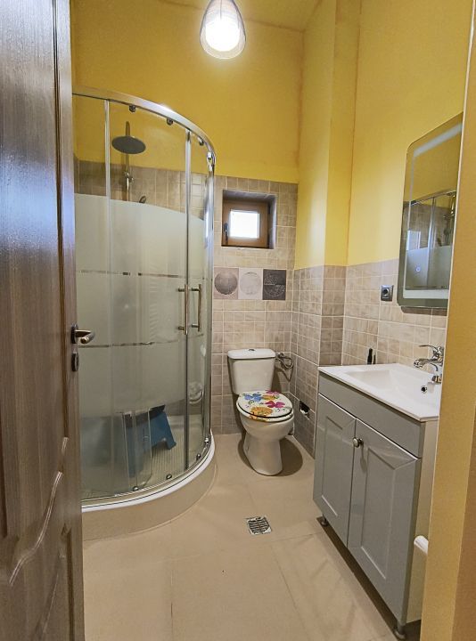 13 Septembrie- Tudor Vladimirescu -Piata Chirigiu - Poză 11