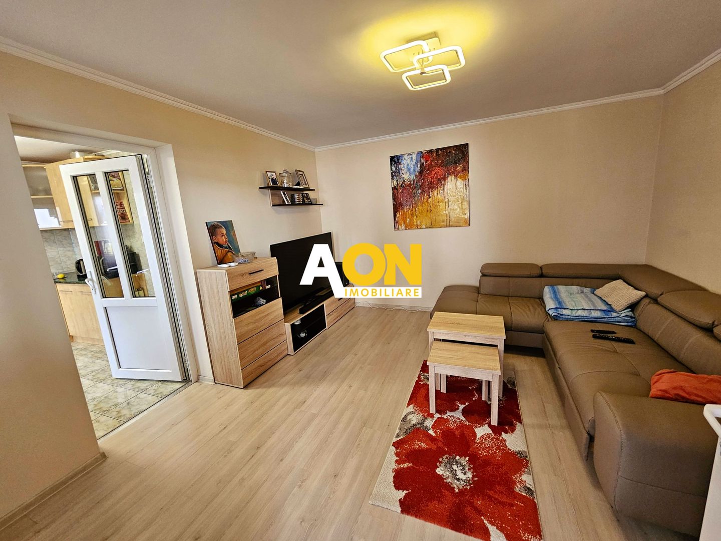 Casa 4 camere, cu garaj si pivnita, 269 mp teren, zona Lipoveni - Poză 3