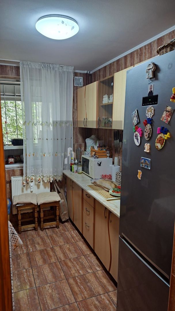 Apartament 4 camere decomandat Titan - Poză 4