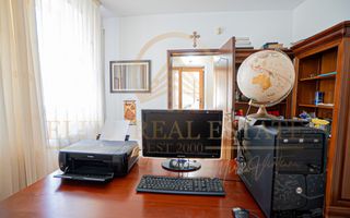 Ovidiu Sud - Zona premium - Vila impozanta, curte mare, garaj, terasa! - Poză 28