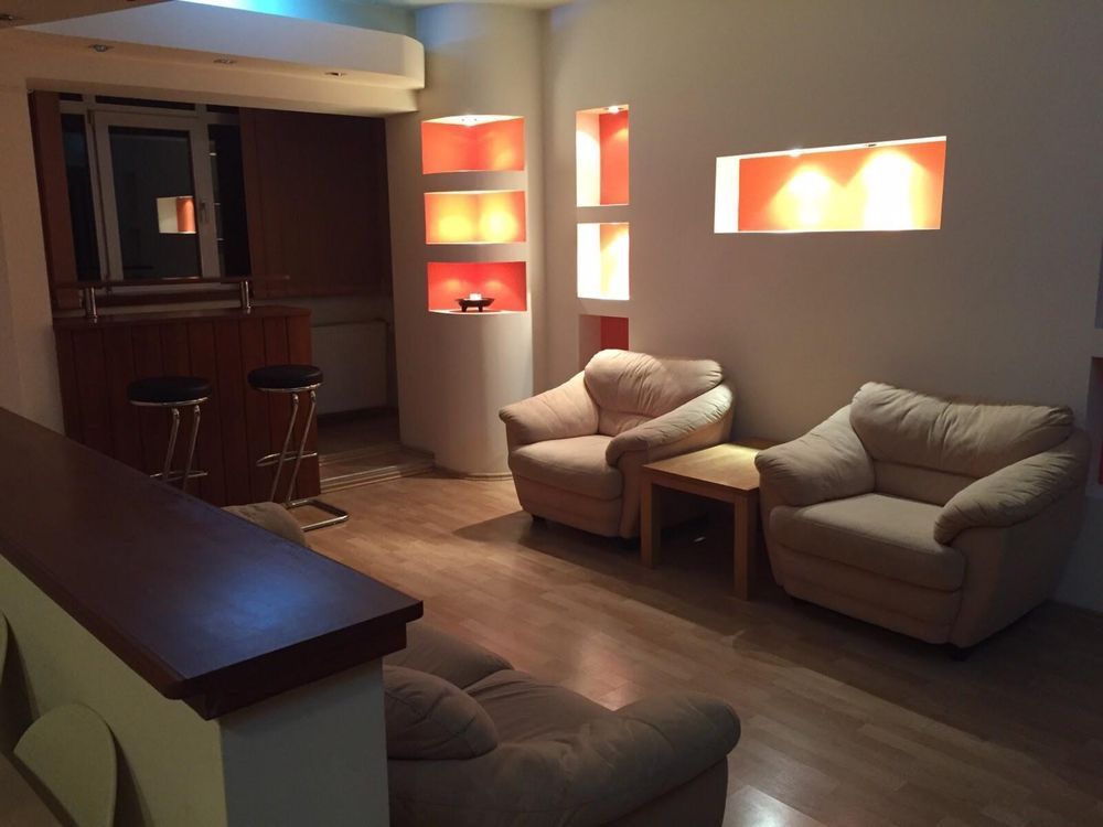 Apartament 2 camere Dristor, etaj 1, balcon închis, metrou 3 min, pet friendly - Poză 3