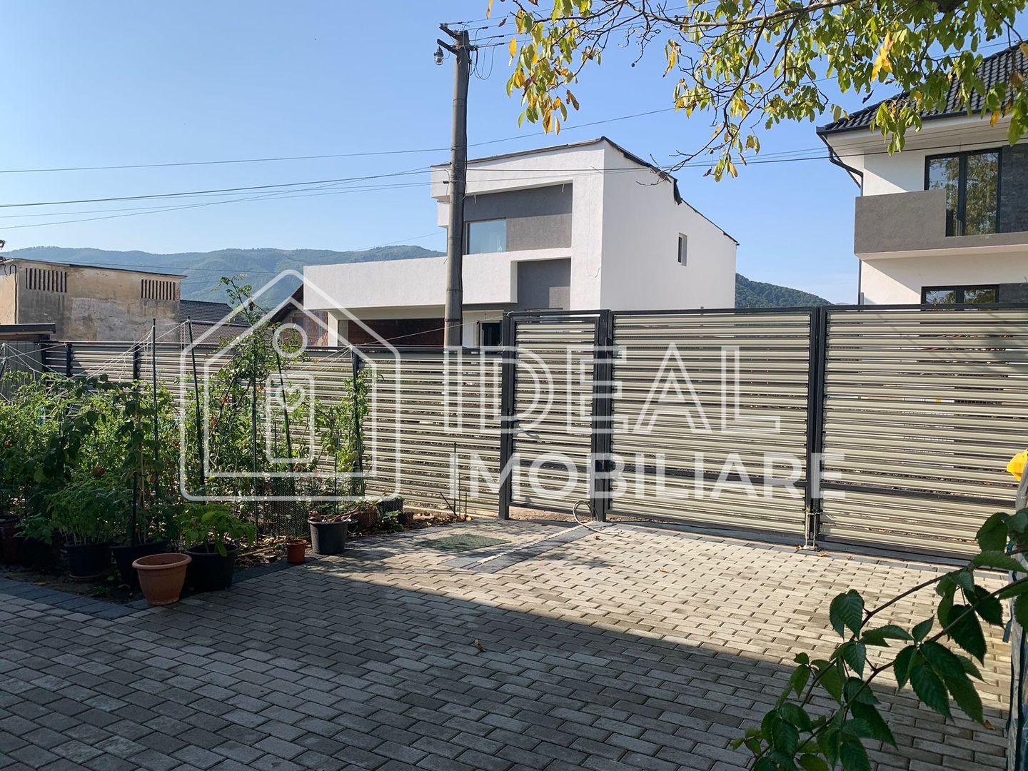 Duplex La CHEIE cu 4 camere, in Cisnadie - Poză 22