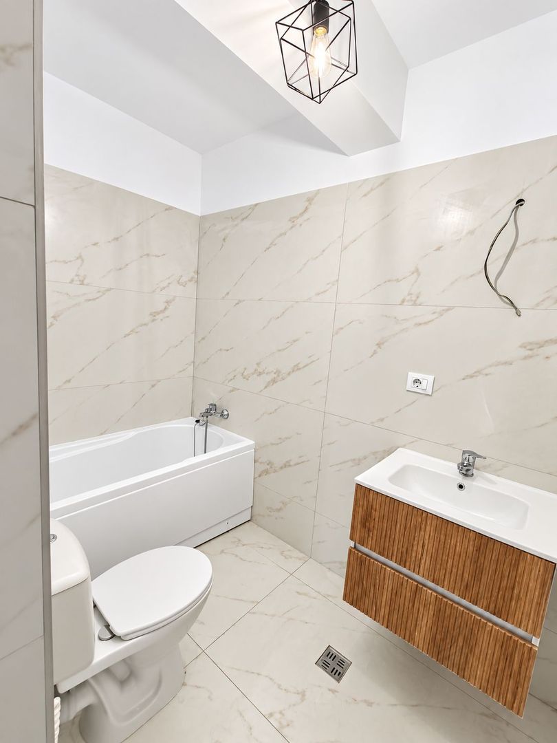 Apartament 2 camere decomandat 52mp- 95000euro-Sofia District-Visan - Poză 6