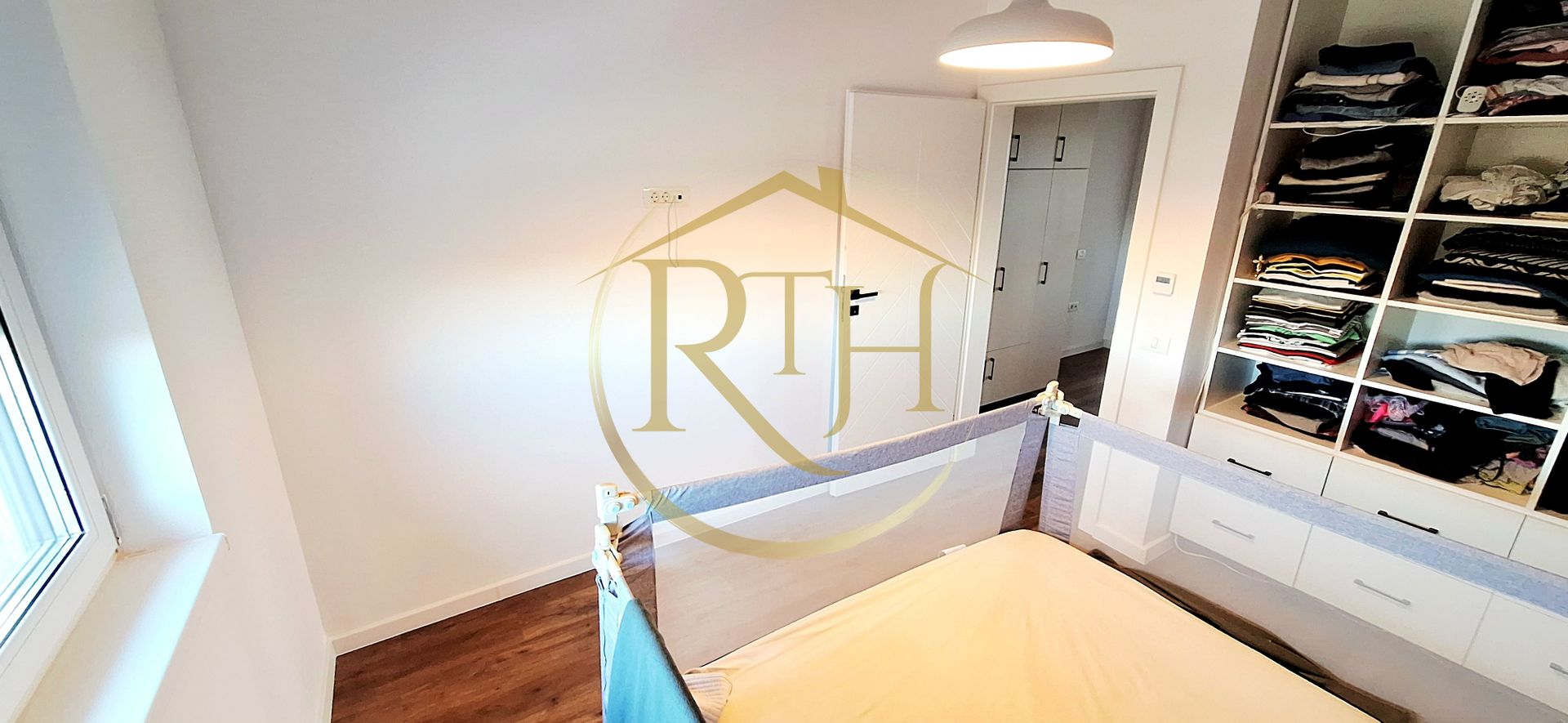 Oferim spre vanzare Casa tip Duplex, situata in Giroc in apropiere de DAF - Poză 14