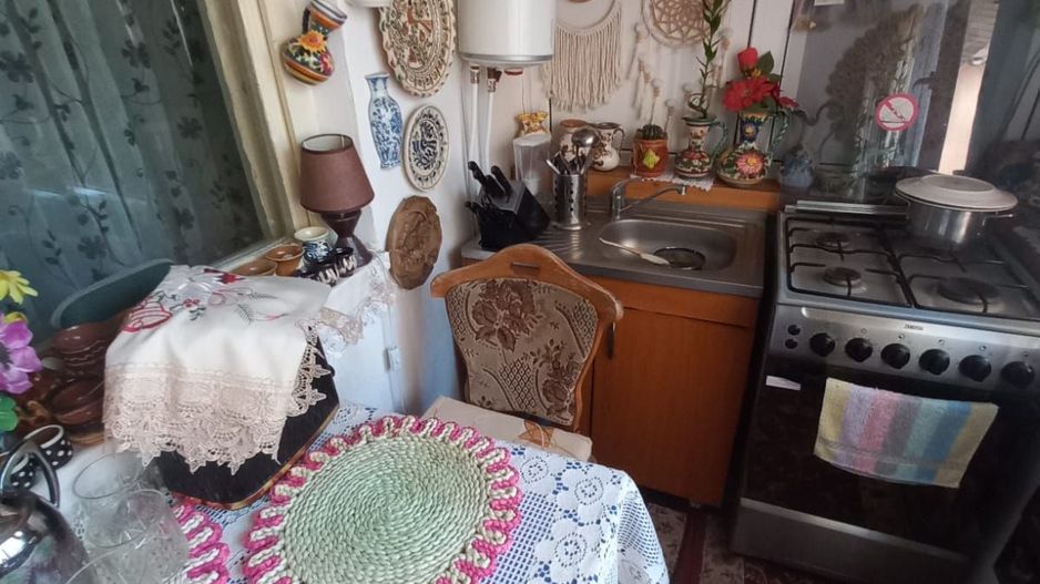 vand apartament cu o camera zona Crihala, parter cu terasa - Poză 8